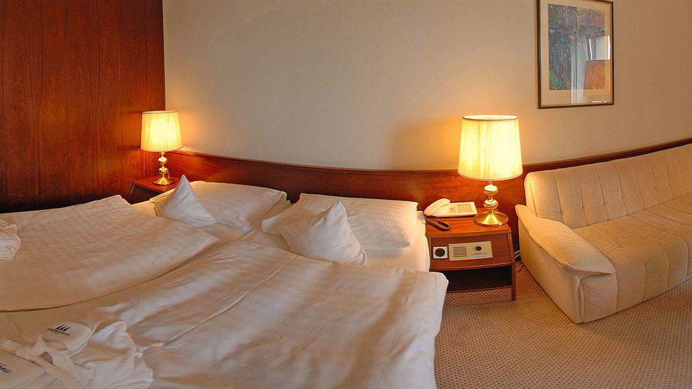 Maritim Hotel Königswinter Екстериор снимка